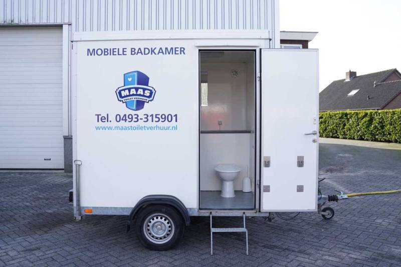 Mobiele badkamer - Huren bij Maas Toiletverhuur