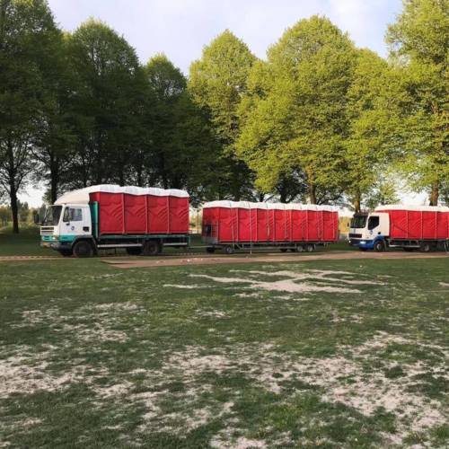 Vervoer van mobiele toiletten